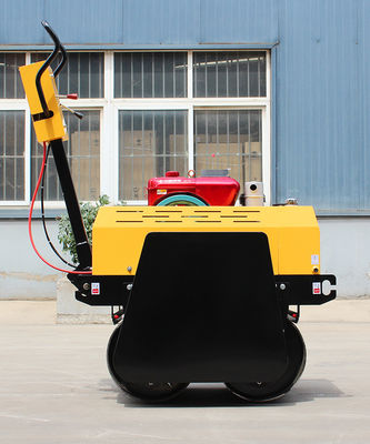 600mm larghezza di compattazione Walk Behind Tandem Road Roller per le vostre esigenze