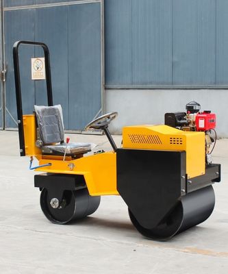 20KN Forza eccitante 70HZ Frequenza di vibrazione Roller stradale diesel per esigenze di compattazione
