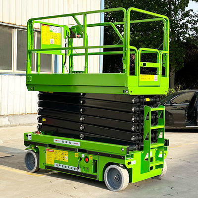 Piattaforma mobile di sollevamento con forbice elettrica di estensione di 900 mm per caricatori con un peso di 2000 kg di lavoro