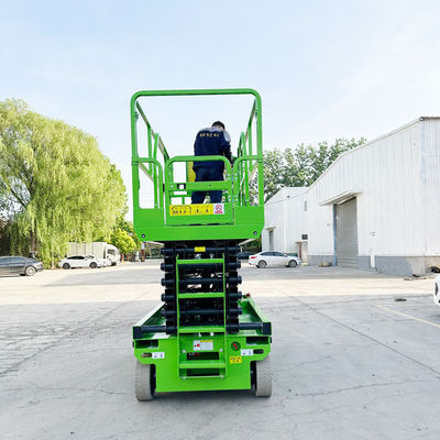 0-34M/MIN Velocità di sollevamento 4m Mini ascensore a forbice idraulico a propulsione automatica con piattaforma da 900 mm