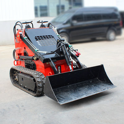 1950 x 1100 x 1300 mm Skid Steer Loader con 739 / 2 cilindrata del motore Piccole dimensioni