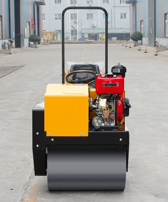 Motore EPA 1 tonnellata di rullo vibratore per strada per un'elevata efficienza operativa nella compattazione della strada