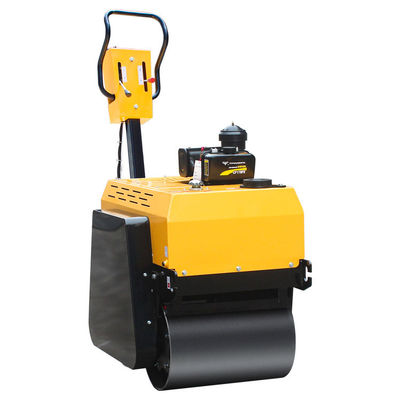 600 mm di larghezza di compattazione Macchina portatile di compattazione del suolo con capacità del serbatoio del carburante di 2,5 l