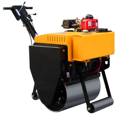 Walk Behind Single Drum Roller HQ-YL600C Vibratory Road Roller 0,3 tonnellate con potenza di 5,5 KW