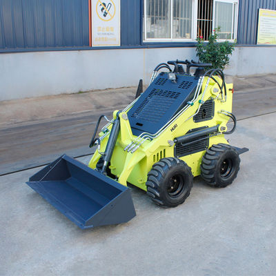 Requisito del cliente Skid Steer Loader Collocate secchi e forchette per momento di carico elevato