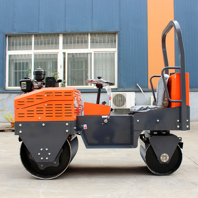 0.45 tonnellate a 8 tonnellate Compactor Vibratory Mini Road Roller Ideale per la compattazione del pavimento