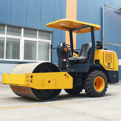 0.45 tonnellate a 8 tonnellate Compactor Vibratory Mini Road Roller Ideale per la compattazione del pavimento