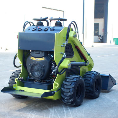 EPA Diesel Gasoline Mini Skid Steer Loader con 950 kg di peso e motore Stratton