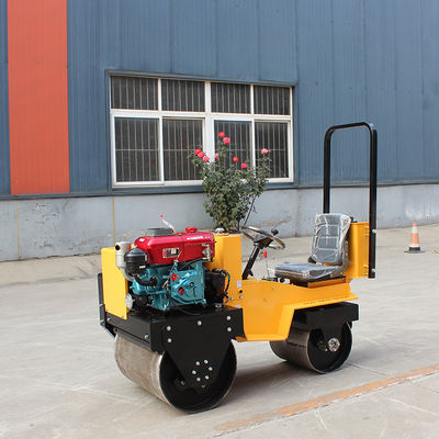 Roller vibratore da 0,6 tonnellate Mini a doppio tamburo con motore CF178/R180
