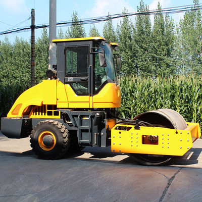 Ride On Vibratory Single Drum 6000 Kg Asphalt Ground Road Rollers per la posa dell'asfalto
