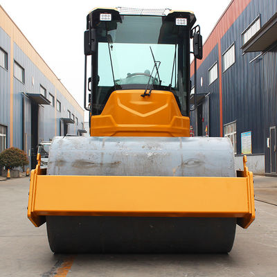 Ride On Vibratory Single Drum 6000 Kg Asphalt Ground Road Rollers per la posa dell'asfalto