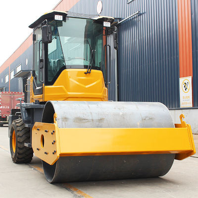 Ride On Vibratory Single Drum 6000 Kg Asphalt Ground Road Rollers per la posa dell'asfalto
