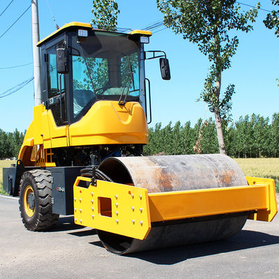 4.8 Kw Vibratory Road Roller 5000kg 5ton con certificato CE ISO dal cinese