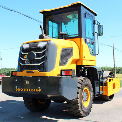 80KN Disco di forza eccitante Air Cap Oil Brake Road Roller per ingegneria edile