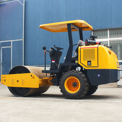 Used Road Roller 3,5 tonnellate 4 tonnellate TUFF TORQ JAPAN Pompa idraulica Vibratory Compactor con buona