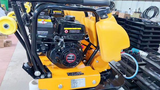 5.5-6.5 HP Compattatore portatile a piastra per motori a benzina/motori diesel per lavori di costruzione